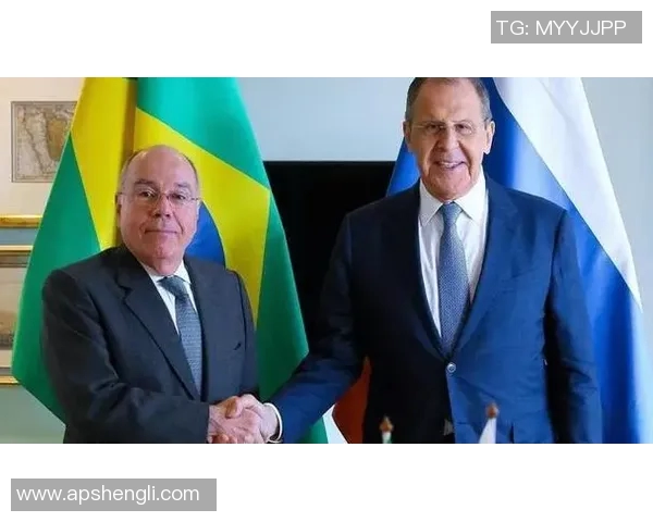 俄罗斯与巴西足球对决分析：历史交锋与战术解析探讨